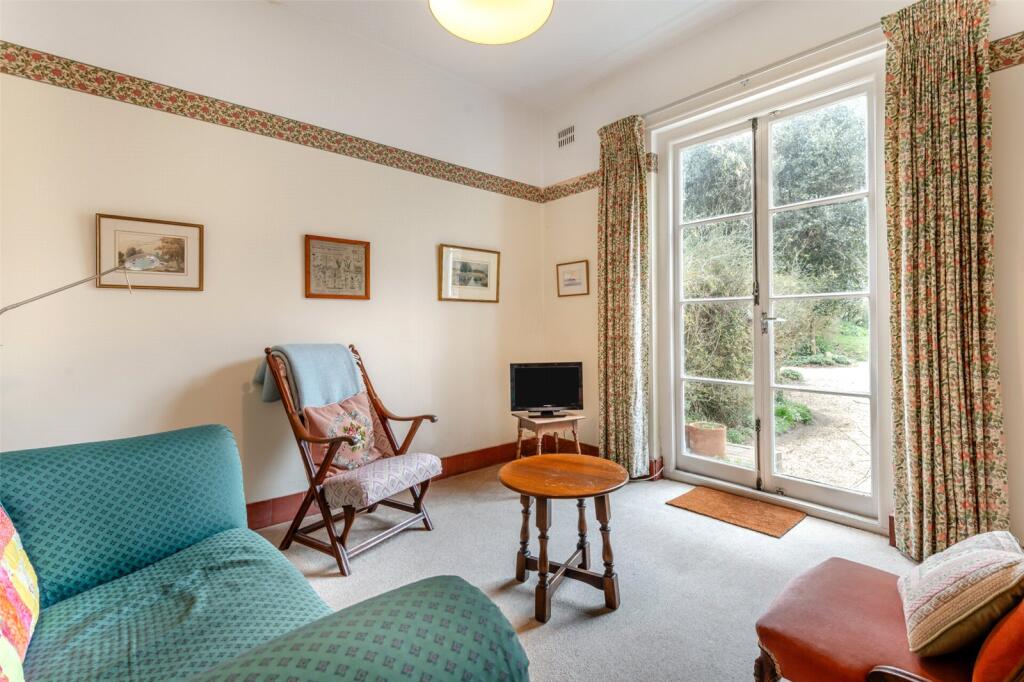 Additional image 15 of Lyndhurst Road, Christchurch, Dorset, BH23