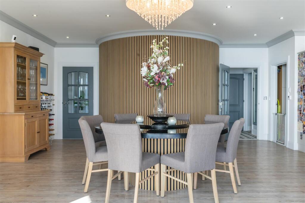 Additional image 10 of Elms Avenue, Lilliput