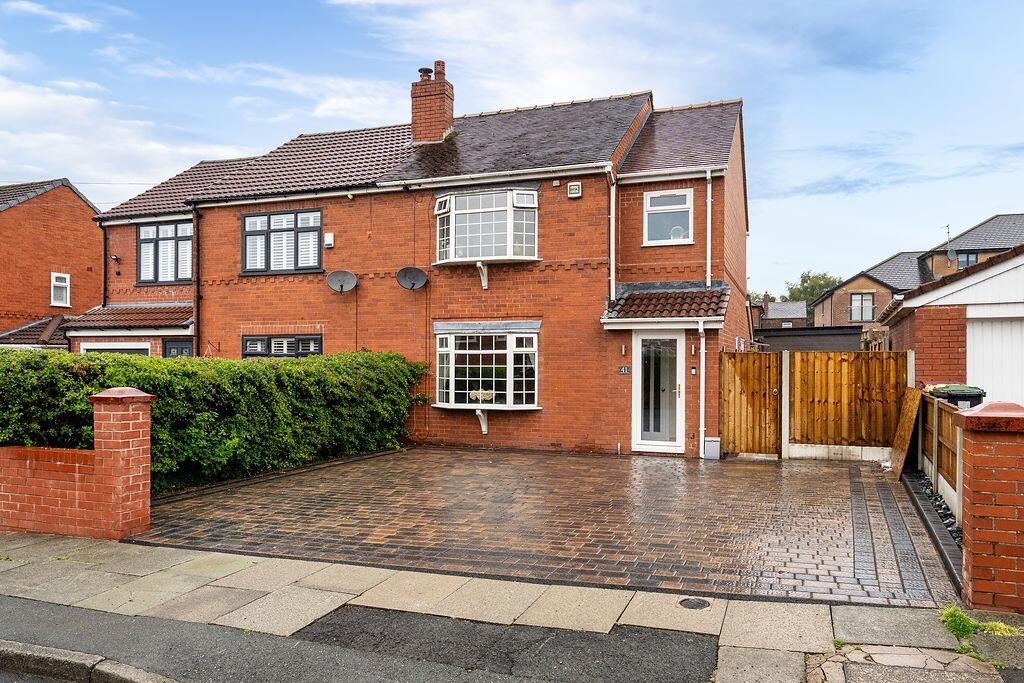 Cornwall Avenue, Bolton, Lancashire, BL5