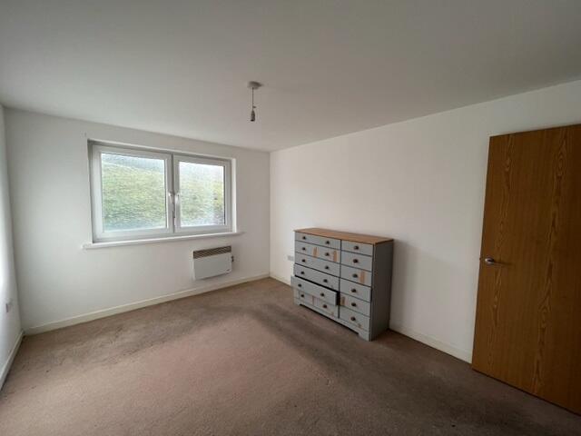 Additional image 5 of 26 Parkwood Court, Parkwood Rise, Keighley, West Yorkshire BD21 4RE