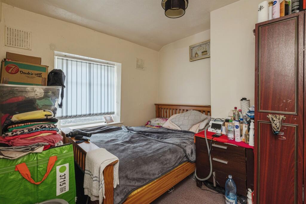 Additional image 7 of Parratt Row, Bradford