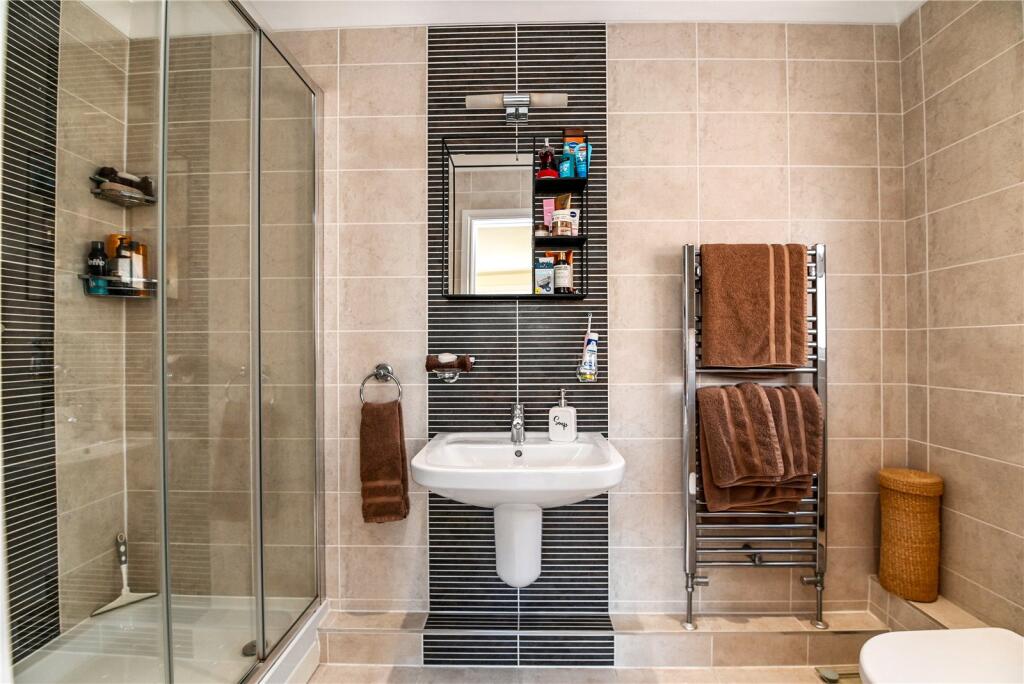 Additional image 27 of Willow Walk, Barton on Sea, New Milton, Hampshire, BH25