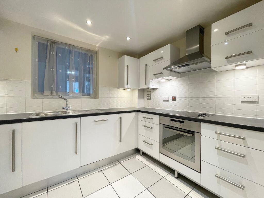 Additional image 8 of Horsted Court - P1595