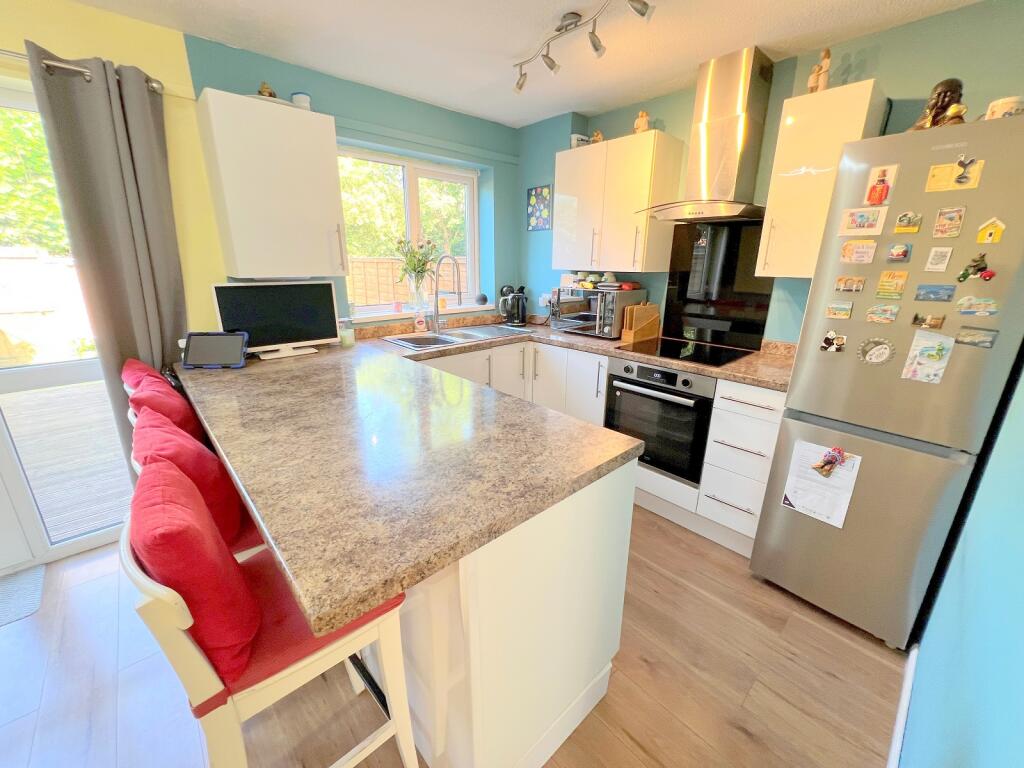Additional image 14 of Eastlands, New Milton, Hampshire. BH25 5PH