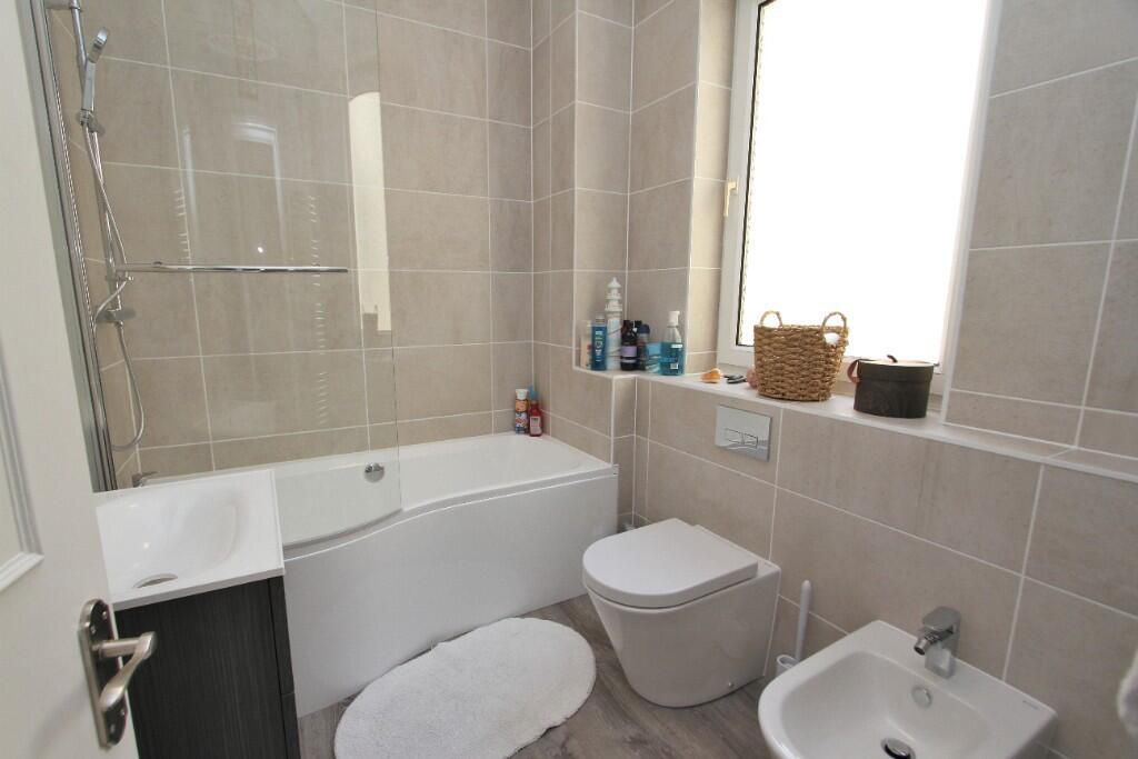 Additional image 14 of Chatsworth Gardens, Eastbourne