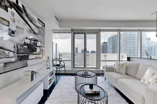 Additional image 2 of 1 Bloor St Unit 3903