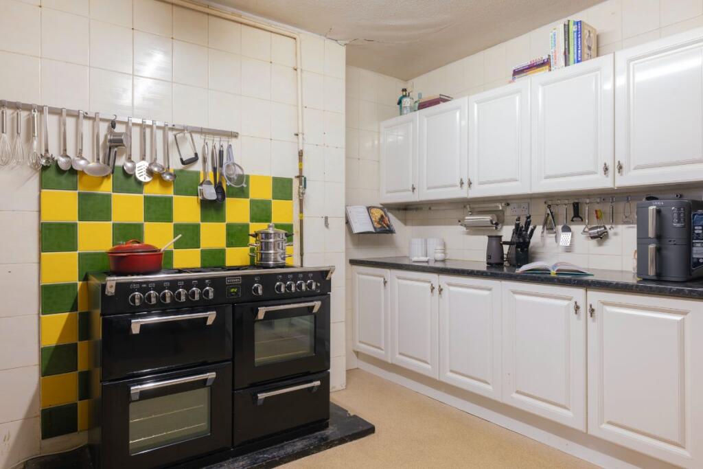 Additional image 4 of Royal Parade, Eastbourne