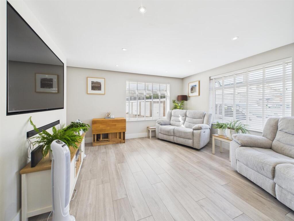 Additional image 11 of The Esplanade, Telscombe Cliffs.