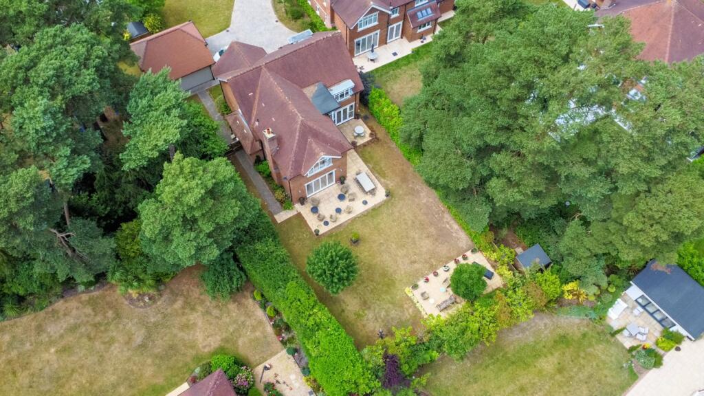 Additional image 27 of Dormy Crescent, Ferndown, BH22