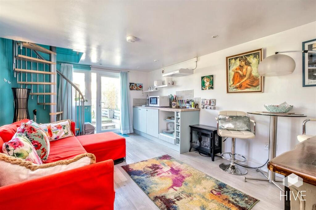 Additional image 10 of Bashley Cross Road, New Milton