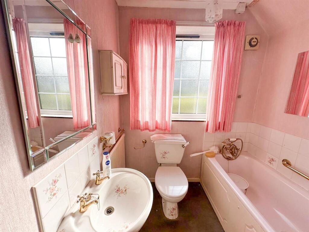 Additional image 10 of Station Road, Steeton