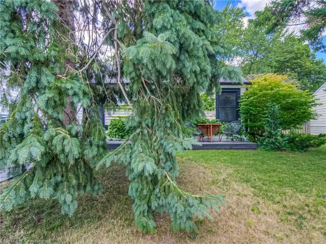 Additional image 9 of 102 Spadina Rd