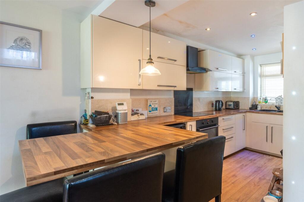 Additional image 6 of Runnymede Avenue, Bearwood, Bournemouth, Dorset, BH11