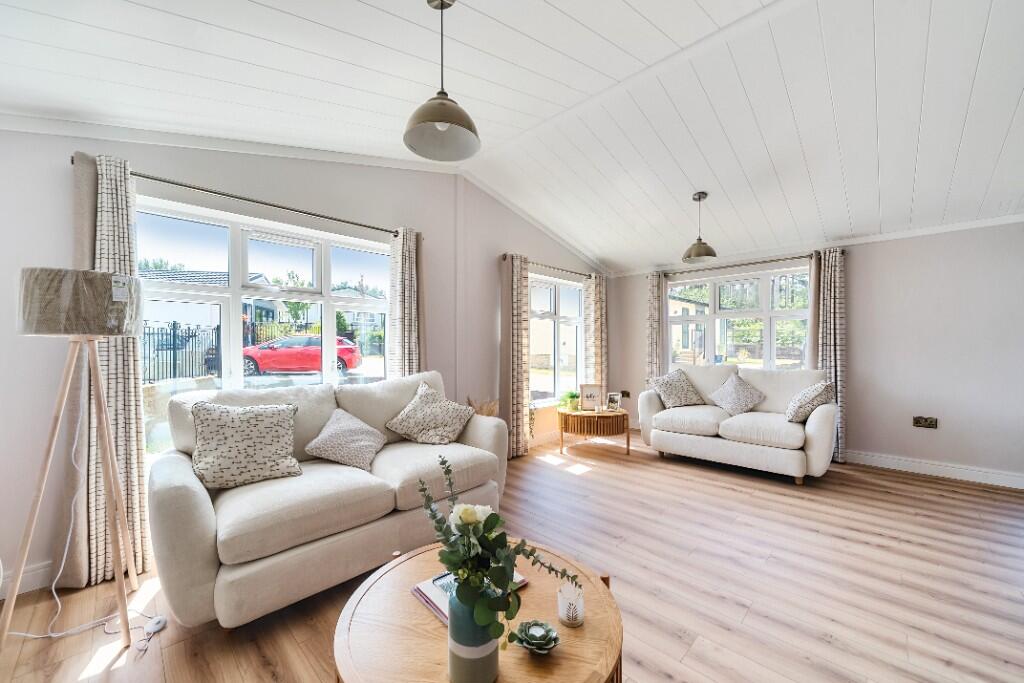 Additional image 17 of Silver Mists, 
Hurn Road,
St Leonards, 
Dorset, 
BH24 2BU