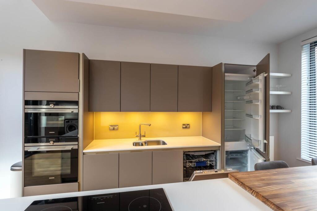 Additional image 16 of St Paul's Court, St. Paul's Square, Birmingham