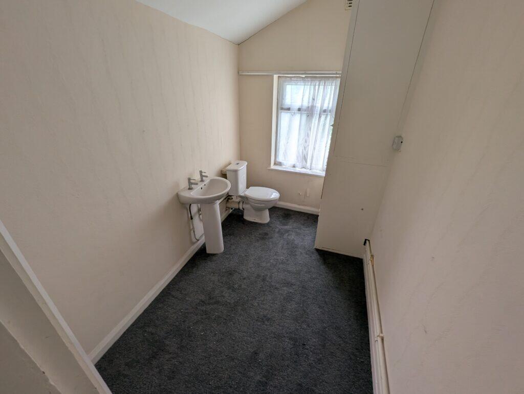 Additional image 8 of Laurel Road, Cotteridge, Birmingham B30 3AY