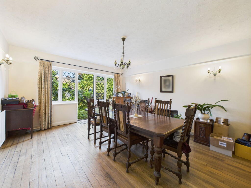 Additional image 4 of George V Avenue, Worthing, BN11