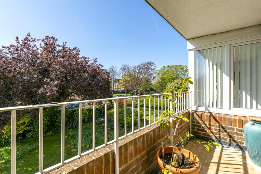 Additional image 4 of Grand Avenue, Worthing, West Sussex, BN11