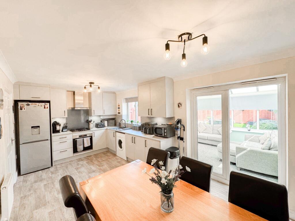 Additional image 3 of Astbury Close, Bury, BL9