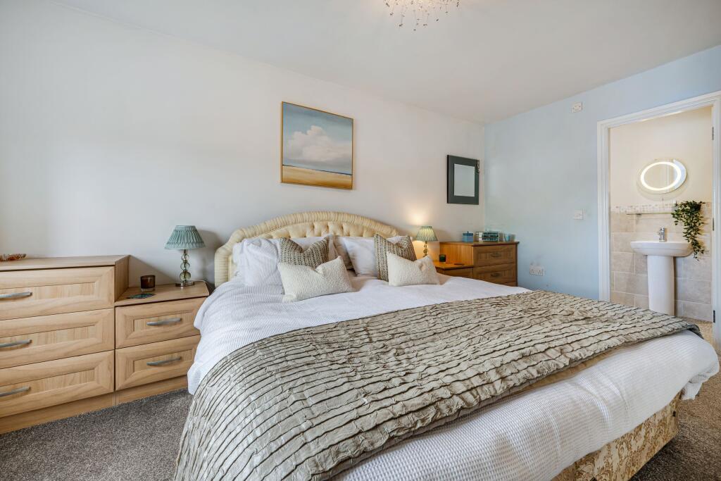 Additional image 11 of Stitch-Mi-Lane, Harwood