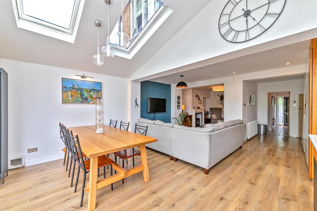 Additional image 8 of Stanley Avenue, St. Albans