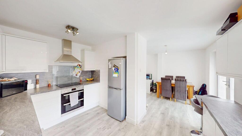 Additional image 8 of Park Road, Westhoughton, BL5