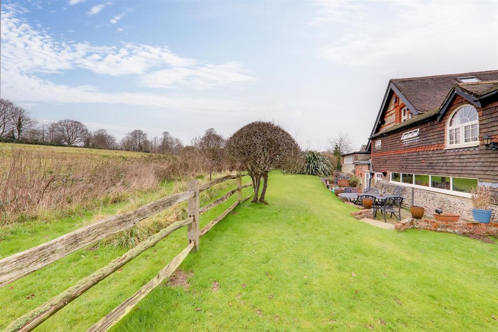 Additional image 39 of High Street, Findon Village ,  Worthing