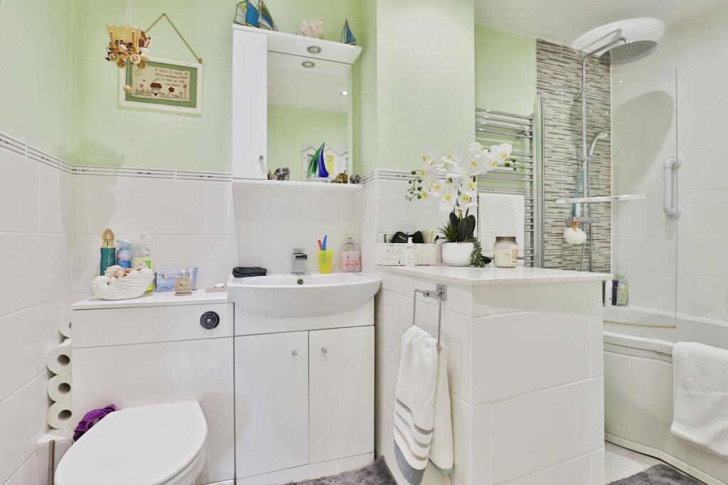 Additional image 12 of Cornish Gardens, BOURNEMOUTH, Dorset, BH10