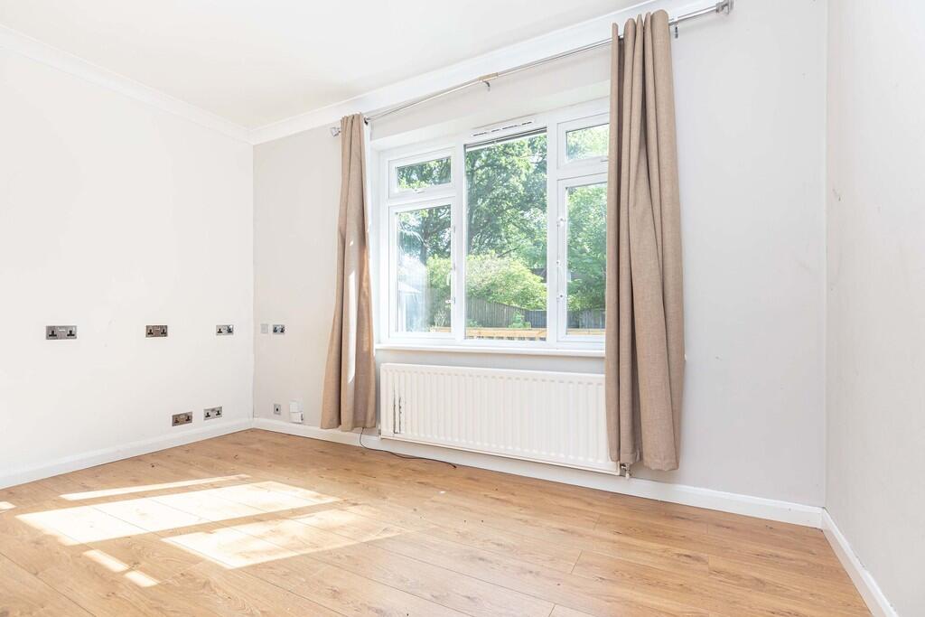 Additional image 12 of Wood Lane, Bournemouth