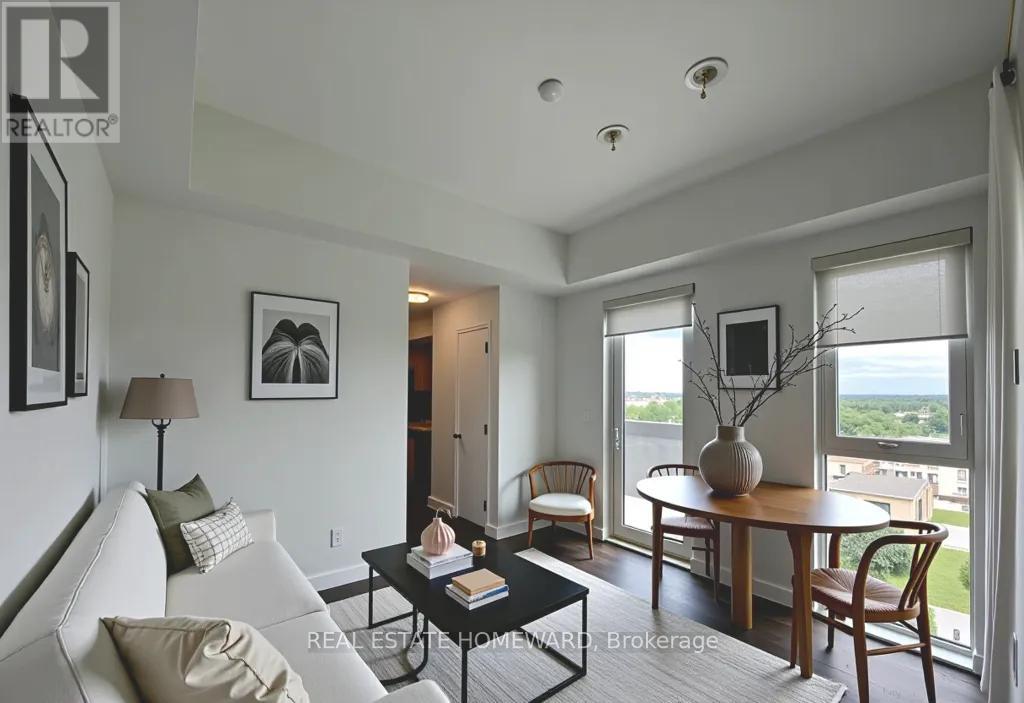 1106 - 500 WILSON AVENUE|Toronto (Clanton Park), Ontario M3H0E5