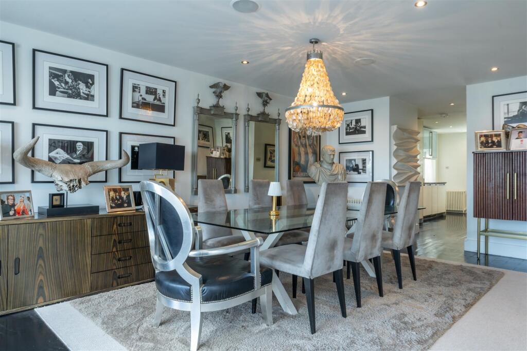 Additional image 8 of The Horseshoe, Sandbanks