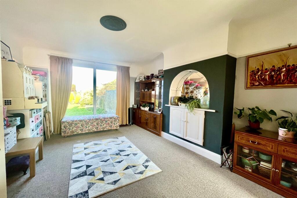 Additional image 10 of Brighton Road, Worthing, BN11