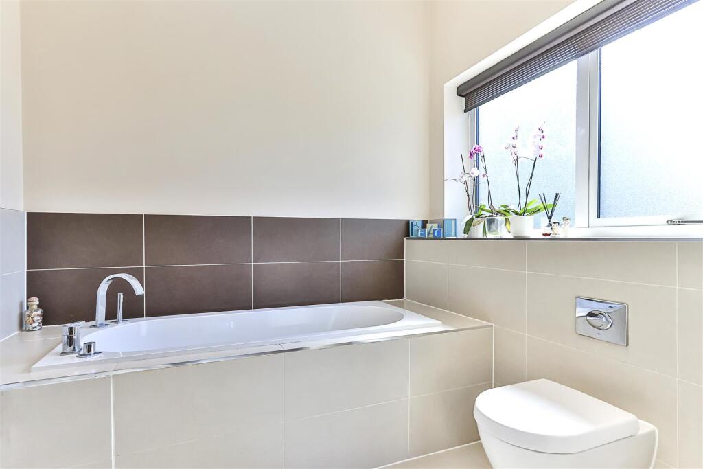 Additional image 11 of Crichel Mount Road, Poole