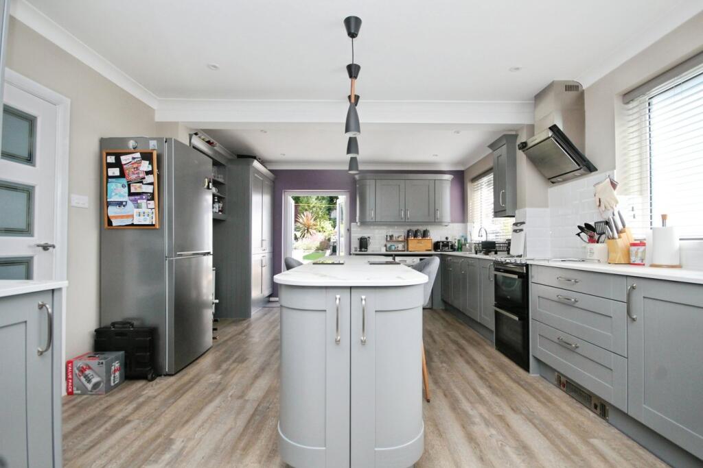 Additional image 6 of Benellen Gardens, TALBOT WOODS, BH4