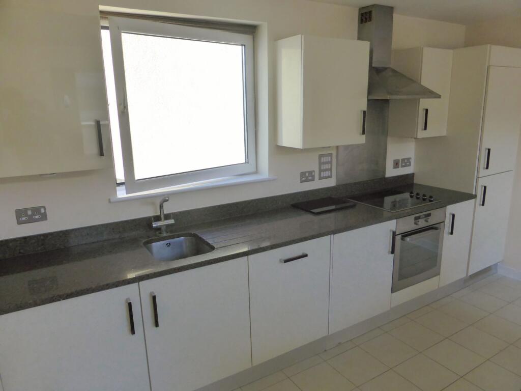 Additional image 14 of Stepney Court - P1372