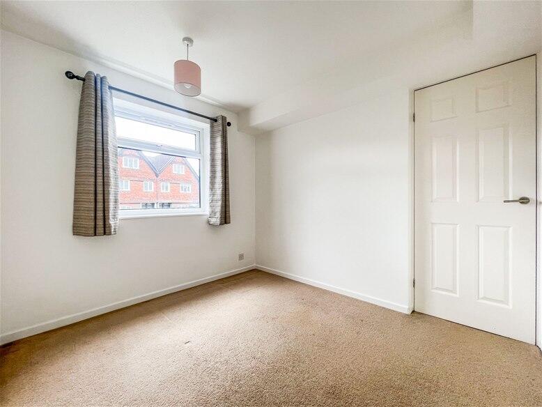 Additional image 8 of Station Road, Harpenden, AL5