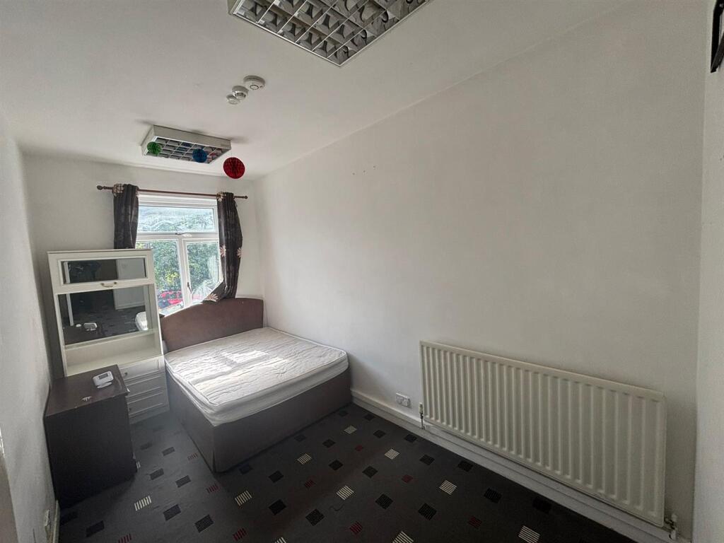 Additional image 7 of Long Lane, Halesowen