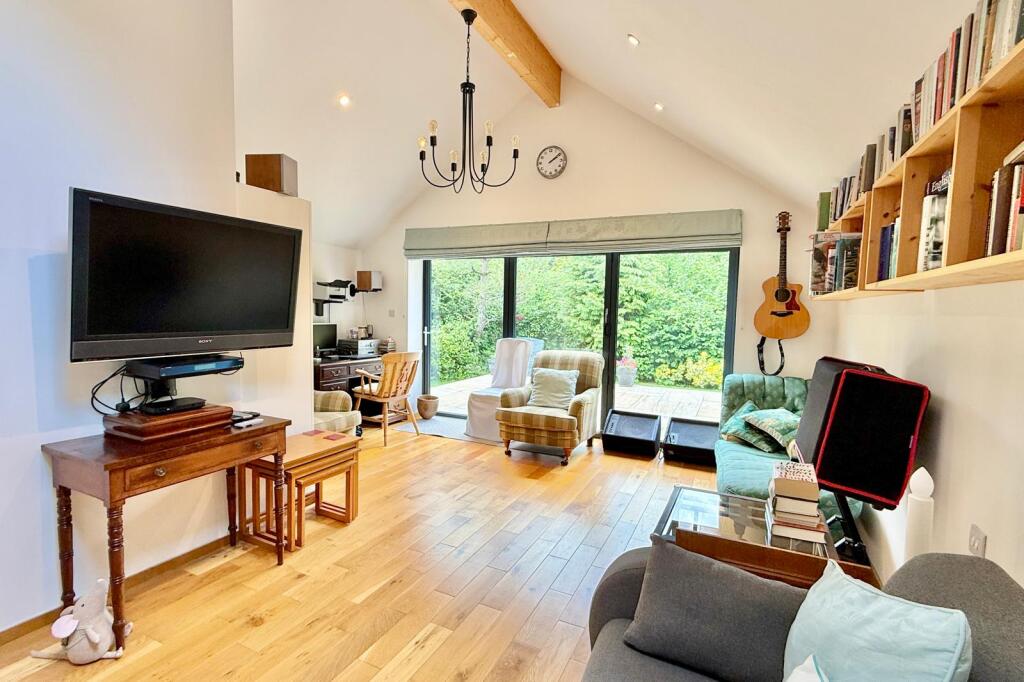 Additional image 4 of Shobley, BH24