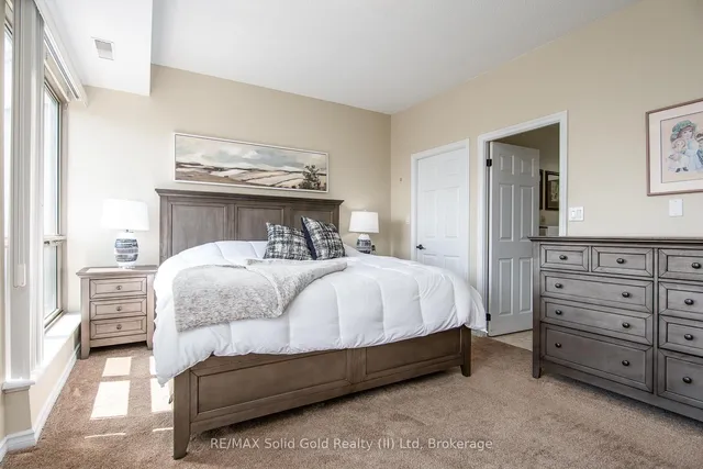 Additional image 27 of 3267 King St Unit 604