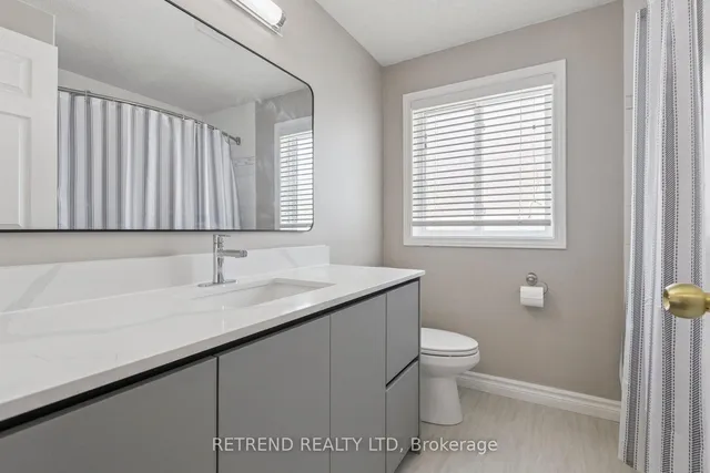 Additional image 21 of 134 QUEEN CHARLOTTE Cres