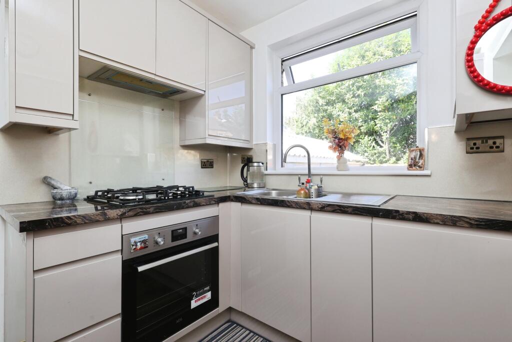 Additional image 4 of Birch Close, Bradford, BD5