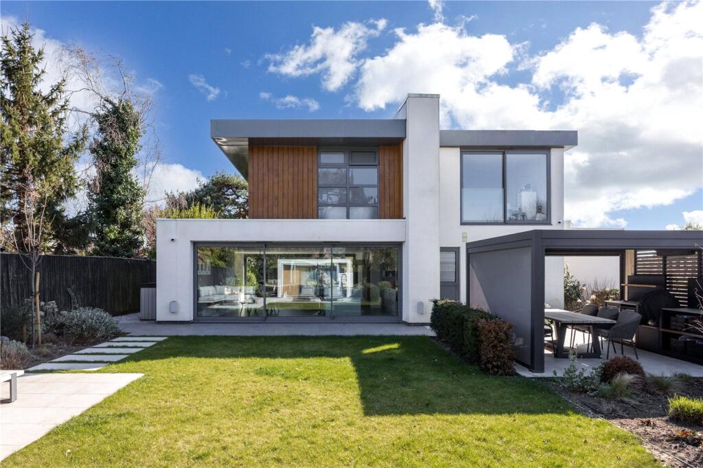 Additional image 20 of Avon Run Close, Christchurch, Dorset, BH23