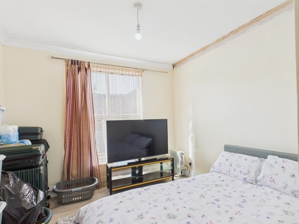Additional image 5 of 145-147 Tarring Road, Worthing, West Sussex, BN11 4HE