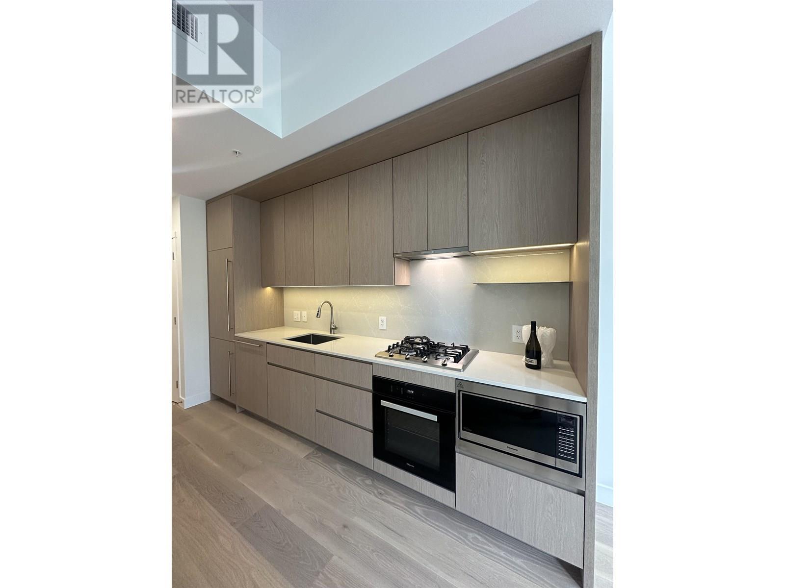 11X 5212 CAMBIE STREET|Vancouver, British Columbia V5Z2Z7