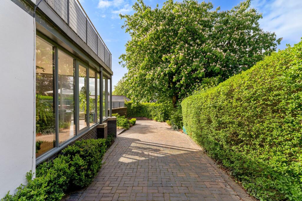 Additional image 61 of Croft House, Princess Road, Lostock – Stunning 7-Bed Home with Views Over Bolton Golf Course