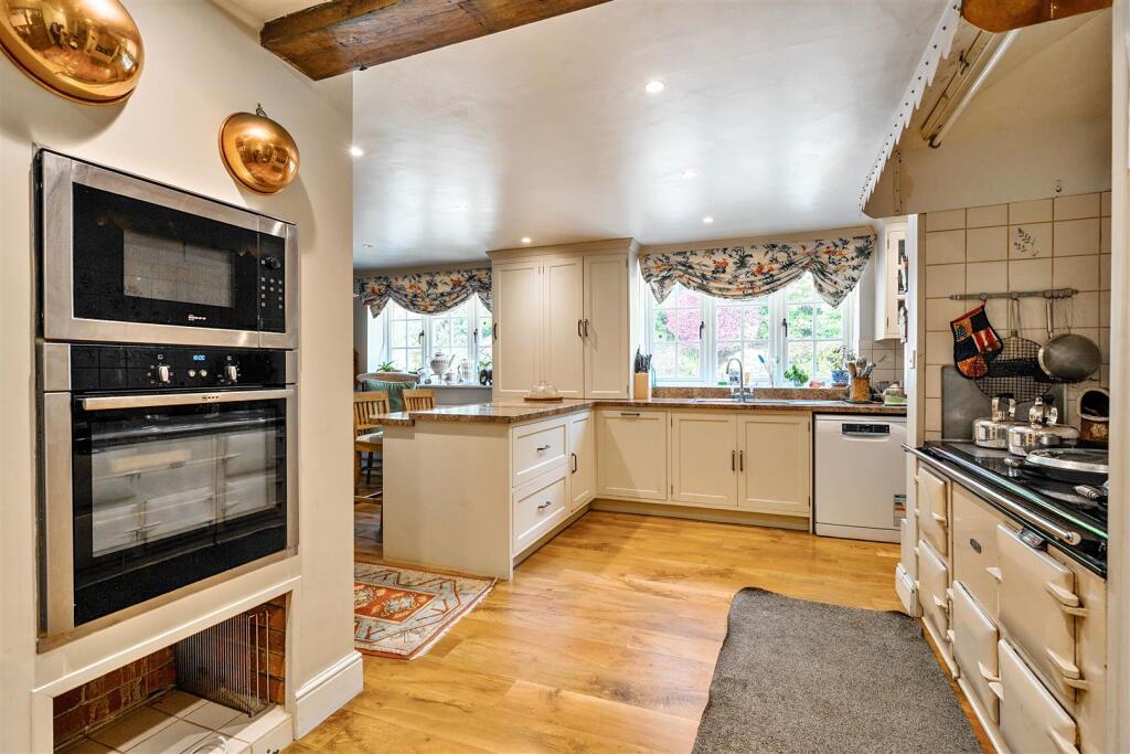 Additional image 7 of Sleight Lane, Corfe Mullen, Wimborne