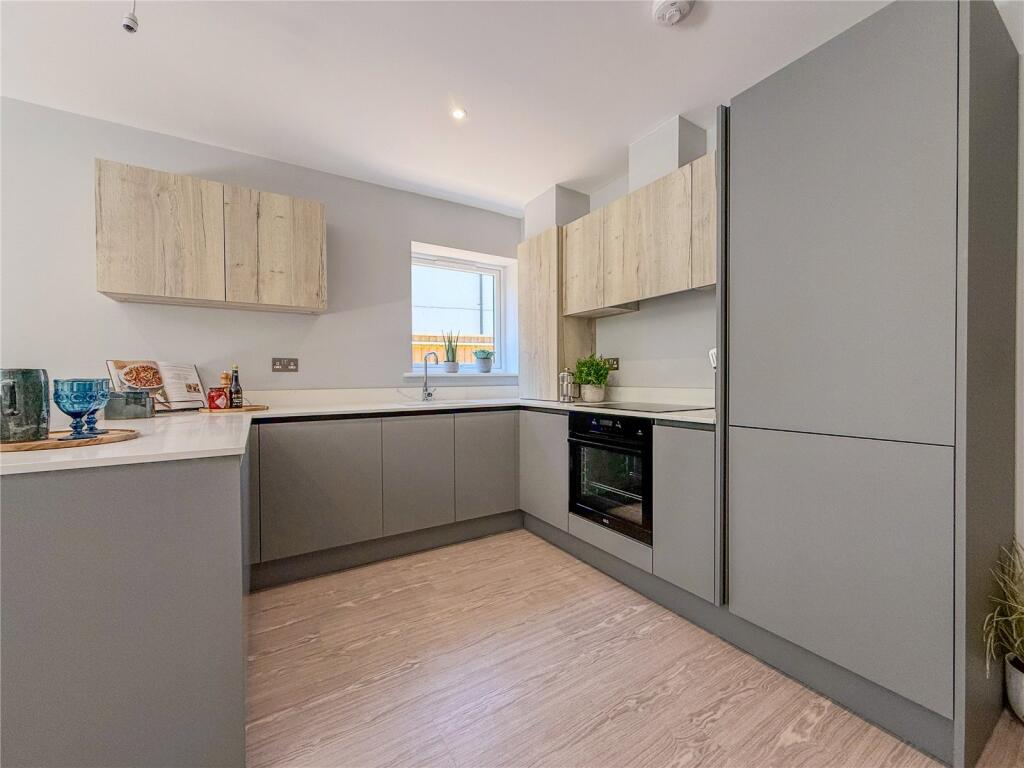 Additional image 4 of Wortley Road, Highcliffe On Sea, Christchurch, Dorset, BH23