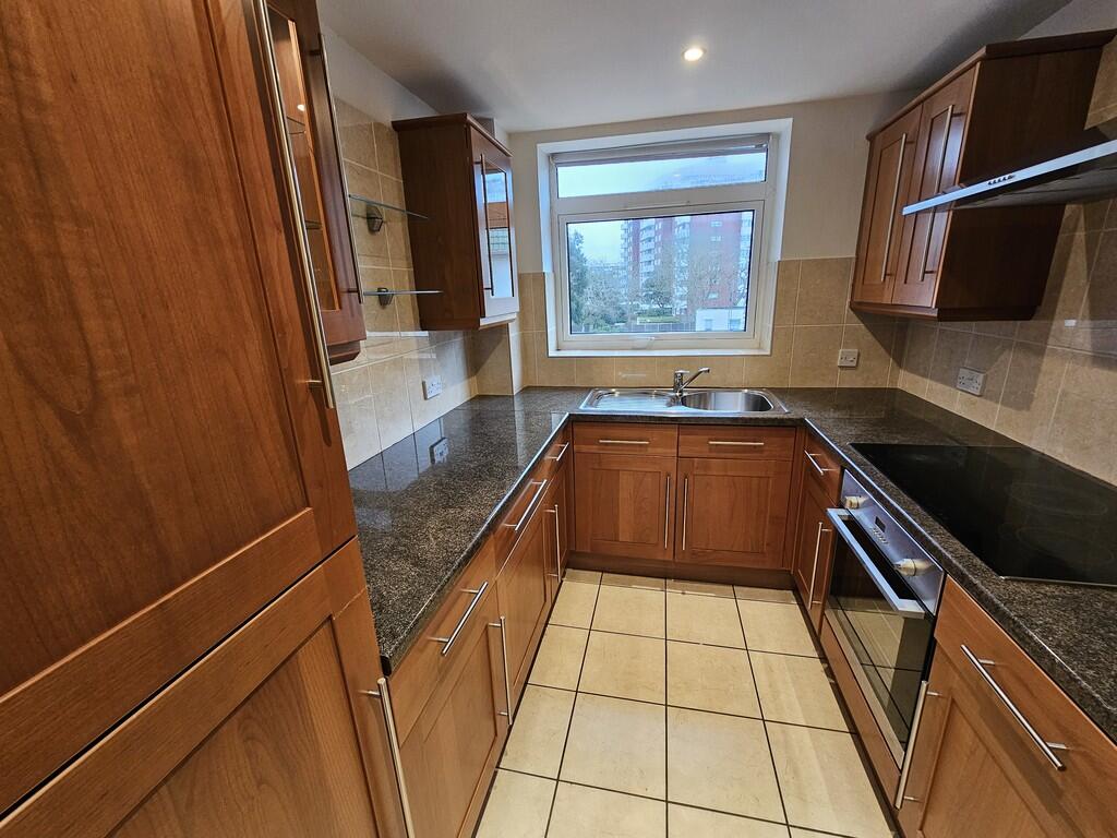 Additional image 16 of Russell Cotes Road, Bournemouth