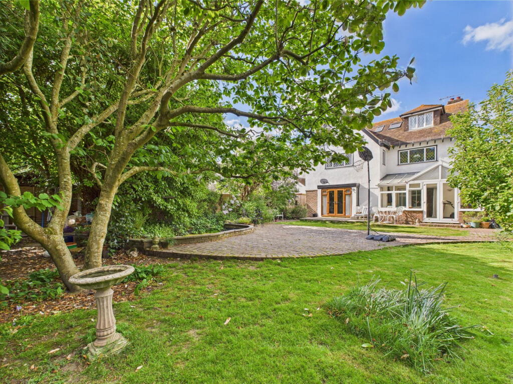 Additional image 5 of Poulters Lane, Worthing, BN14 7SY