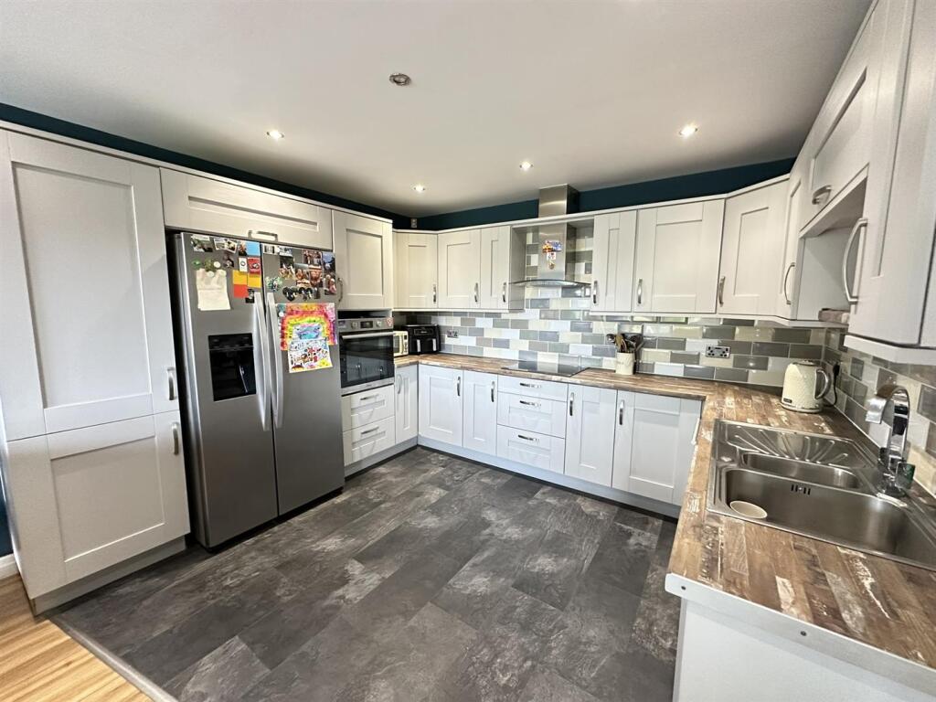 Additional image 10 of Box Tree Grove, Keighley